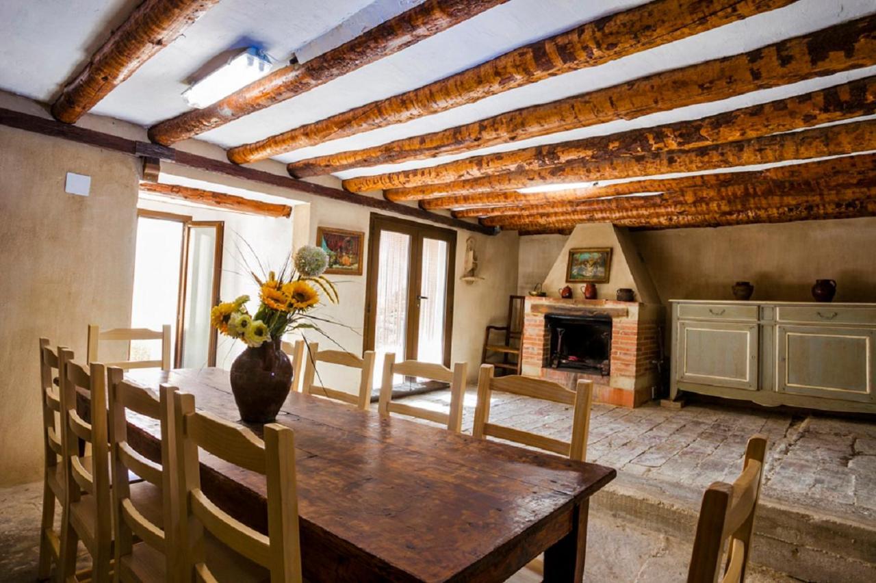 Apartamentos Casa Samper Santa Eulalia de Gállego المظهر الخارجي الصورة