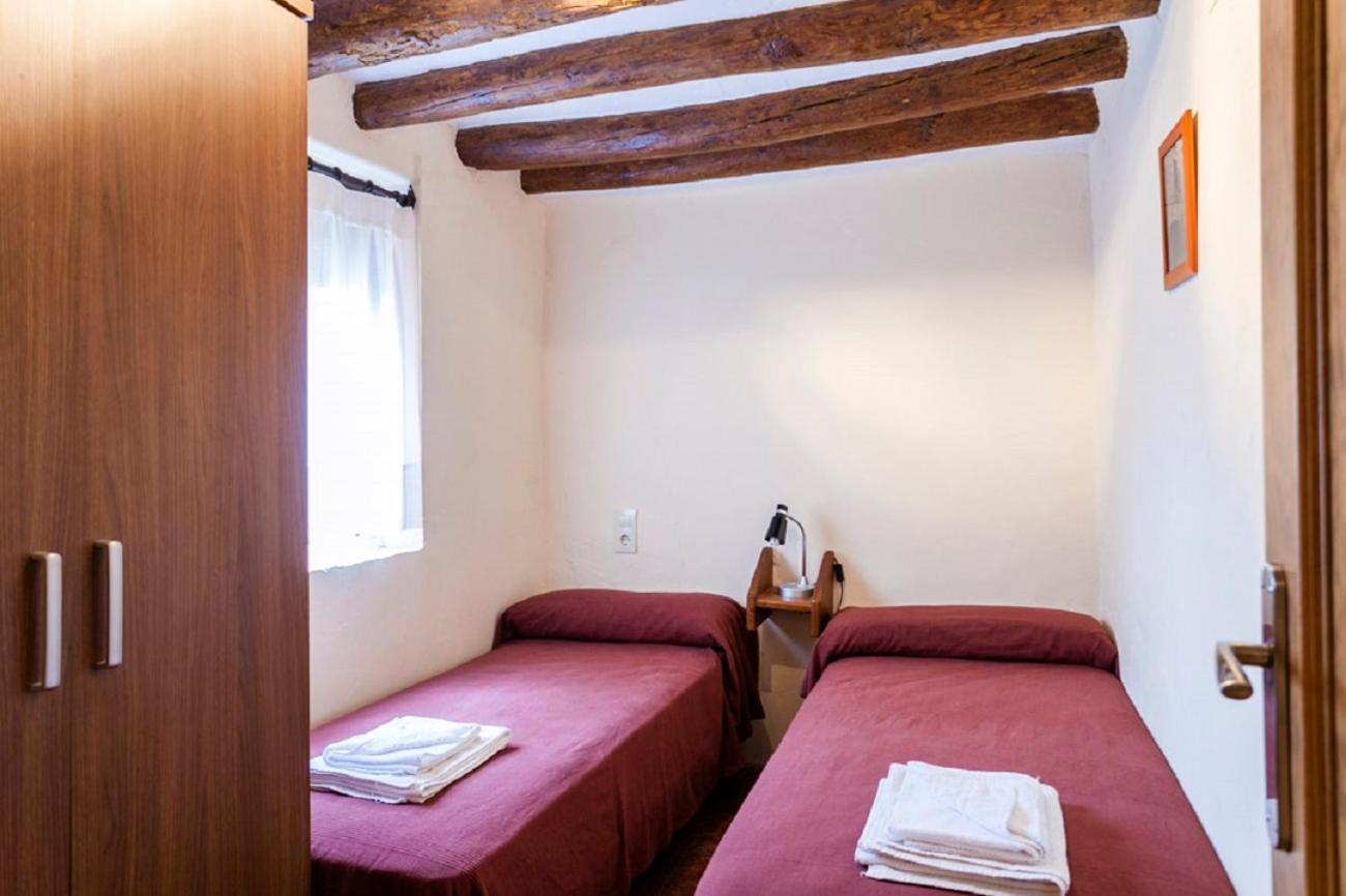 Apartamentos Casa Samper Santa Eulalia de Gállego الغرفة الصورة