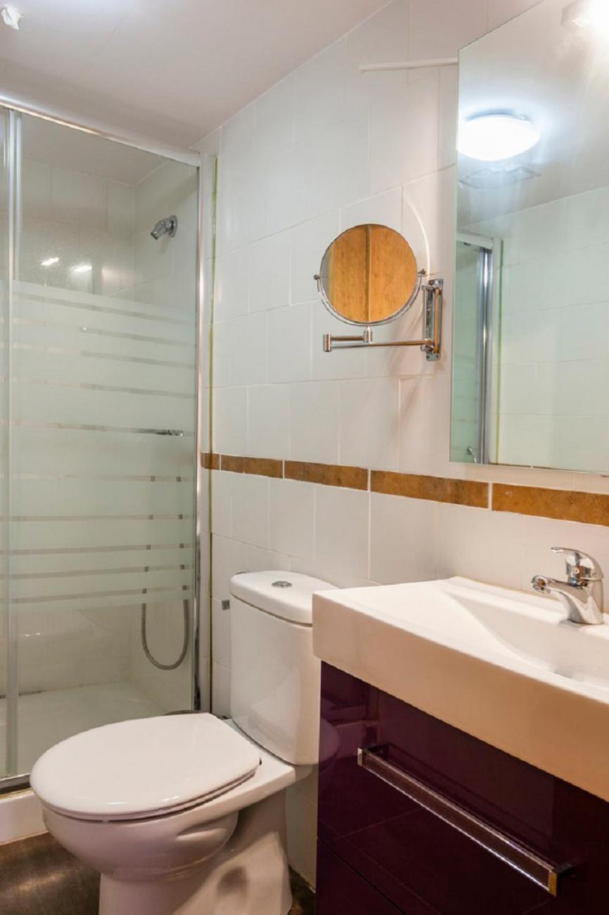 Apartamentos Casa Samper Santa Eulalia de Gállego الغرفة الصورة