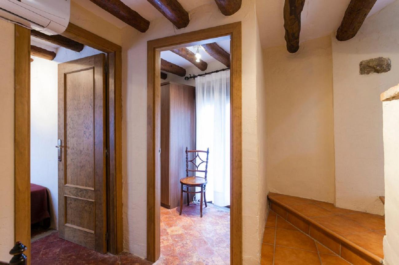 Apartamentos Casa Samper Santa Eulalia de Gállego الغرفة الصورة